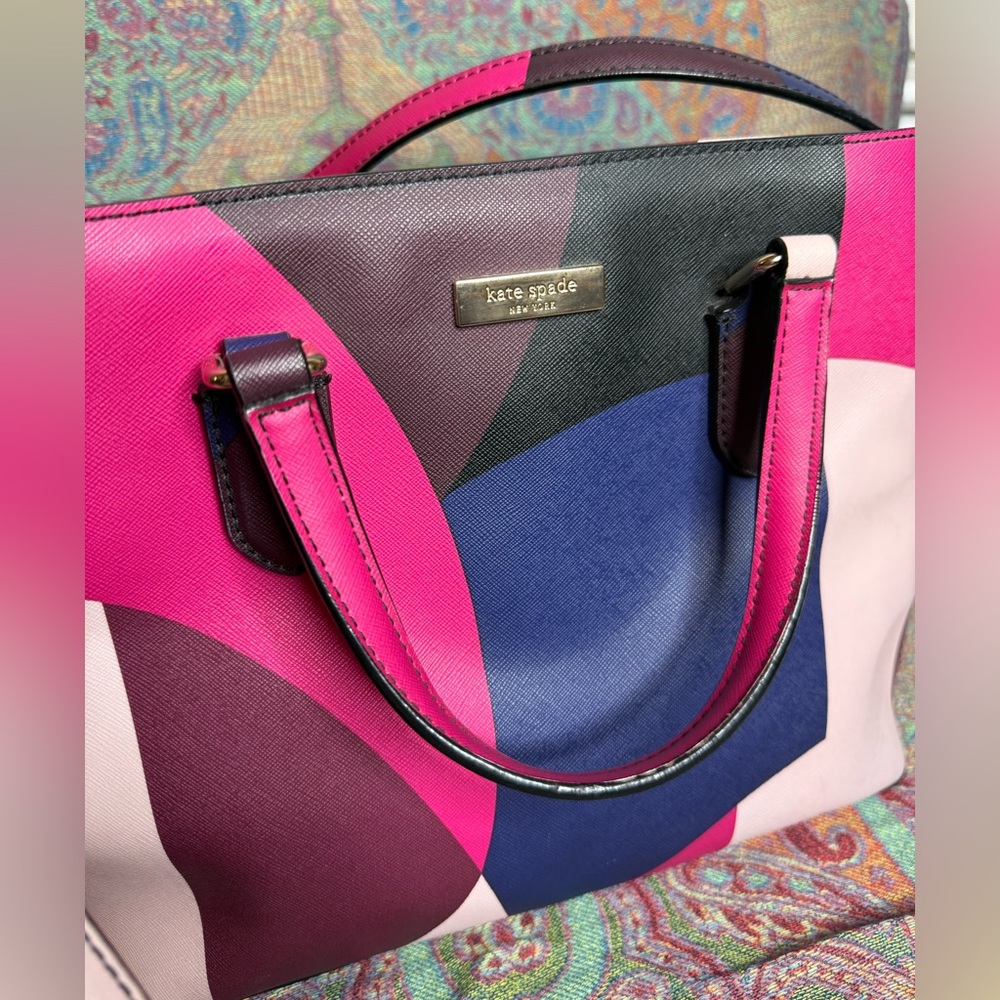 Kate Spade Laurel Way Geometric Purse - Picture 2 of 9